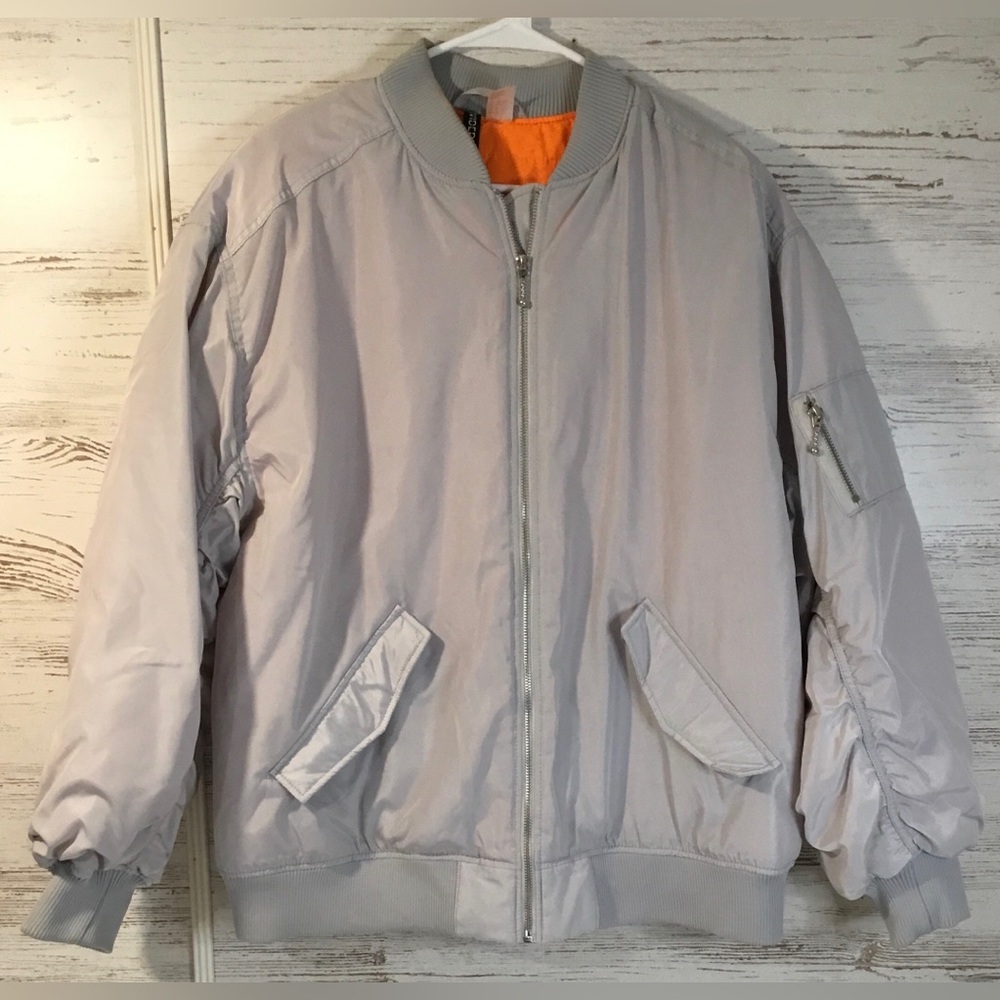 H&M Divided Unisex size Small Gray Bomber Jacket Orange Lined Full Zip NewWOT